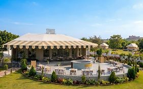 Kmr Hotels & Resorts